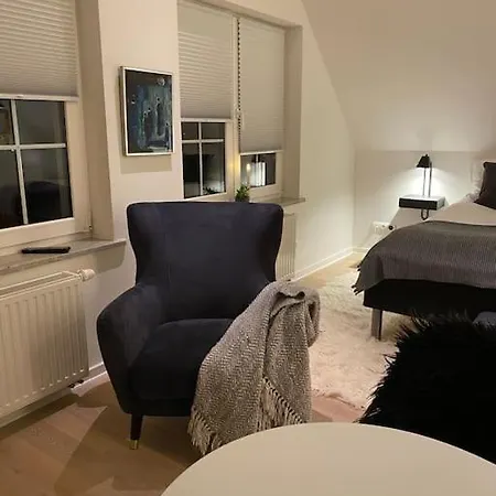 Stort Eksklusivt Vaerelse Med Eget Tekokken Appartement *
